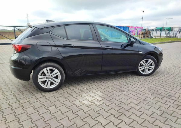 Opel Astra cena 39900 przebieg: 96000, rok produkcji 2016 z Wągrowiec małe 277